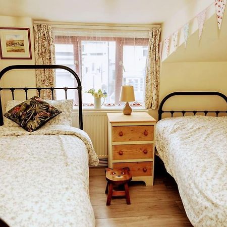 Spacious Charming Cottage Near Lake And Sea Hornsea Eksteriør billede