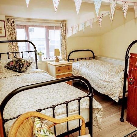 Spacious Charming Cottage Near Lake And Sea Hornsea Eksteriør billede