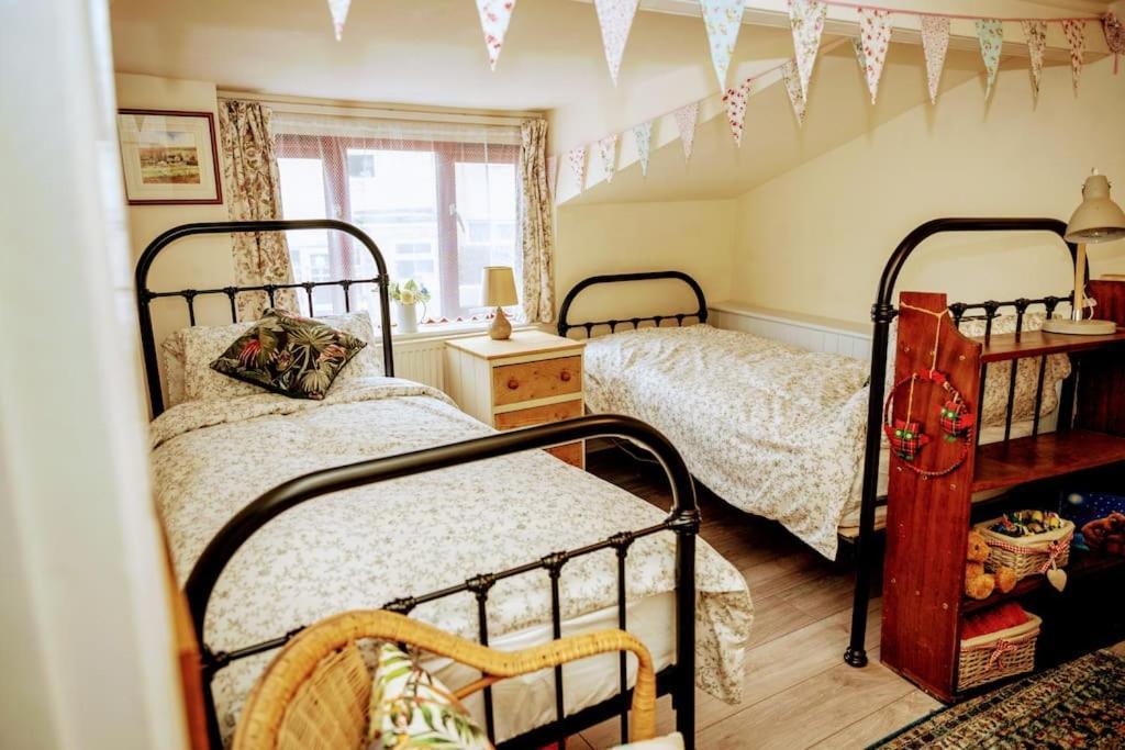 Spacious Charming Cottage Near Lake And Sea Hornsea Eksteriør billede